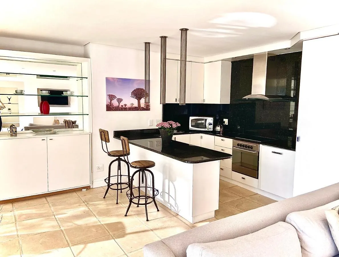 Private Pool! Bantry Bay Large Flat With Solar Apartment Cape Town 0*,